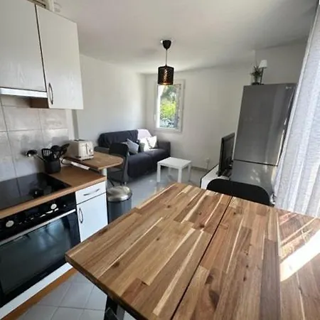 Apartment Secteur Golf T2 Pour 4 Personnes N52