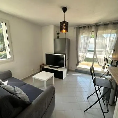Apartment Secteur Golf T2 Pour 4 Personnes N52 La Grande-Motte